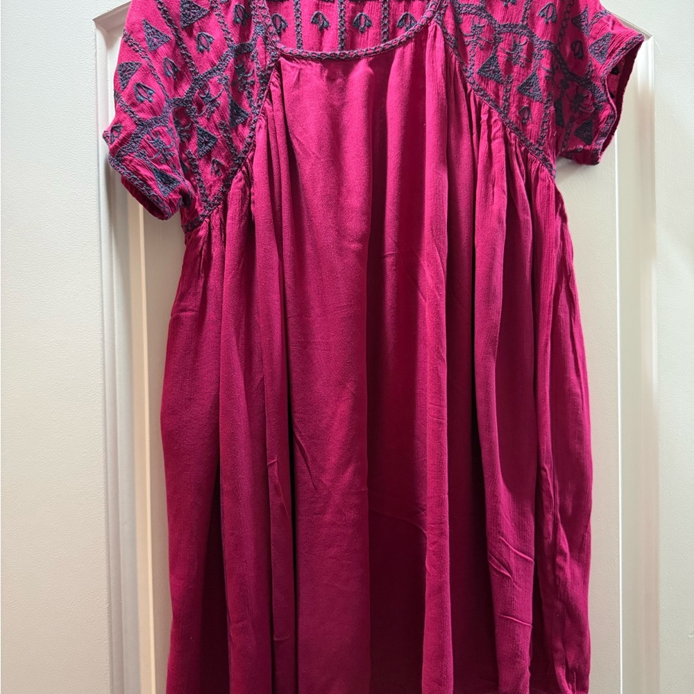 NATURAL LIFE Fuchsia Dress with Blue Embroidery
